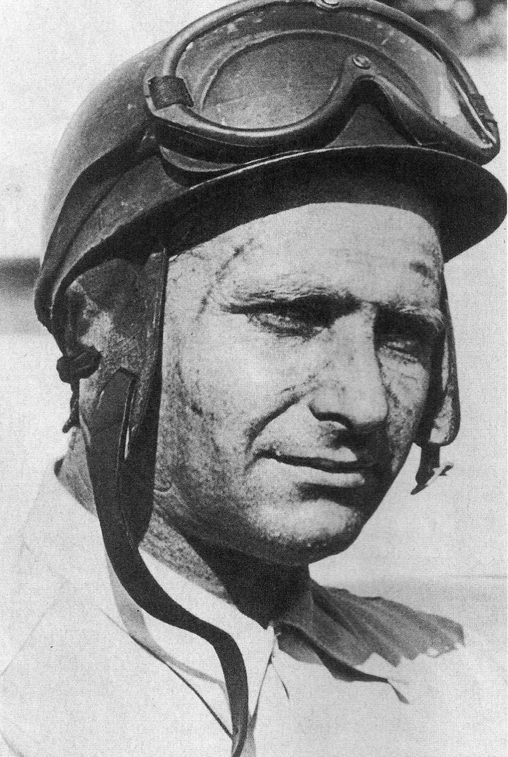 Retrato de Juan Manuel Fangio hacia 1952